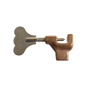 HAMMERSTILKFJERNER FLYGEL